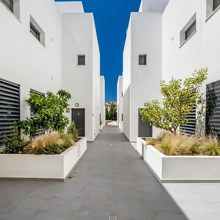 2 Quartos Em Com Piscina, 2 Churrasqueiras E Garagem Appartement
