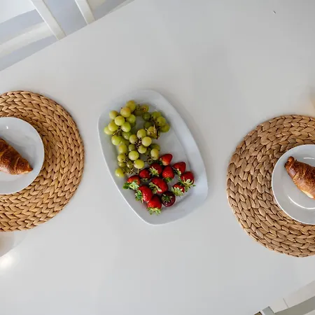 Appartement 2 Quartos Em Com Piscina, 2 Churrasqueiras E Garagem *