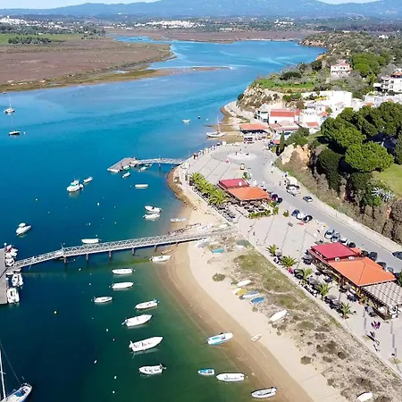 Appartement 2 Quartos Em Com Piscina, 2 Churrasqueiras E Garagem Alvor